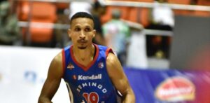 Adris de León anota 29 y el CDP obtiene su cuarto triunfo en el TBS de Santiago
