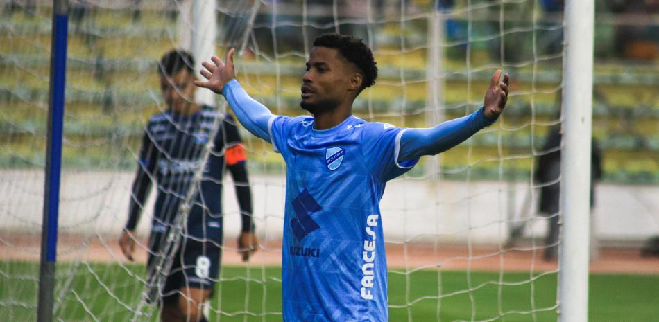 Dorny Romero conduce a la victoria de Bolívar ante el Blooming en torneo amistoso en Bolivia