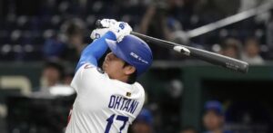 El home run de Shohei Ohtani en el Tokyo Dome que emocionó a los aficionados de Japón