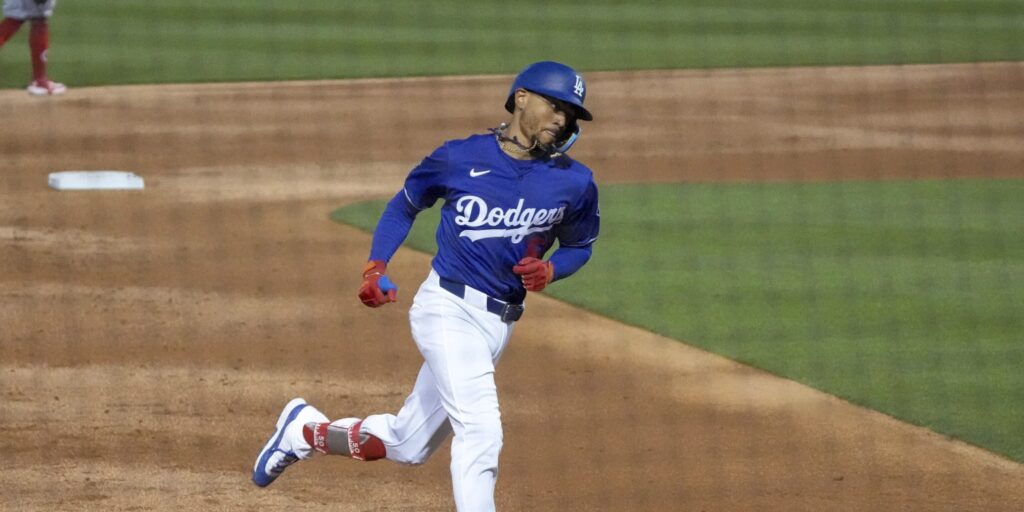 Betts se perderá los juegos de exhibición en Japón; espera estar en la Serie de Tokio