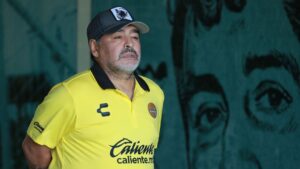 Maradona estaba "a punto de explotar" por la hinchazón