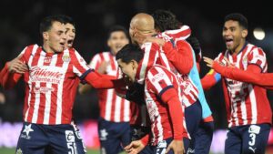 Las historias que dejó el empate entre Juárez y Chivas