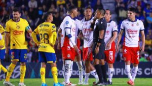 América vs Chivas: ¿Por qué no se marcó penal a Sebastián Cáceres?