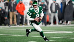 Aaron Rodgers emerge como opción para Steelers según fuentes