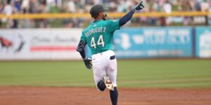 J-Rod continuó su tórrido Spring Training con un grand slam