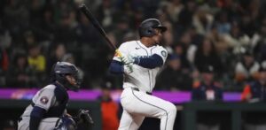 Jorge Polanco, con sencillo de dos carreras, da a Seattle una victoria 4-3 sobre Houston