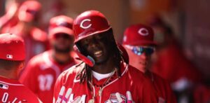 Elly De la Cruz batea un grand slam en el triunfo de los Rojos 5-2 sobre los Piratas