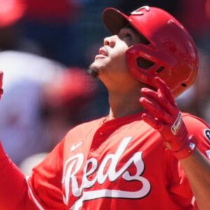 Noelvy-Marte-jonronea-en-al-triunfo-de-los-Rojos-6-4-ante-los-Rockies_.jpg