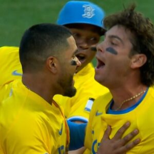 Hit de oro de Casas le dio a Medias Rojas su 4to triunfo al hilo