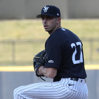 ¡Ponchó a 10 de los primeros 11! Pitcher de los Yankees hace historia en Triple-A