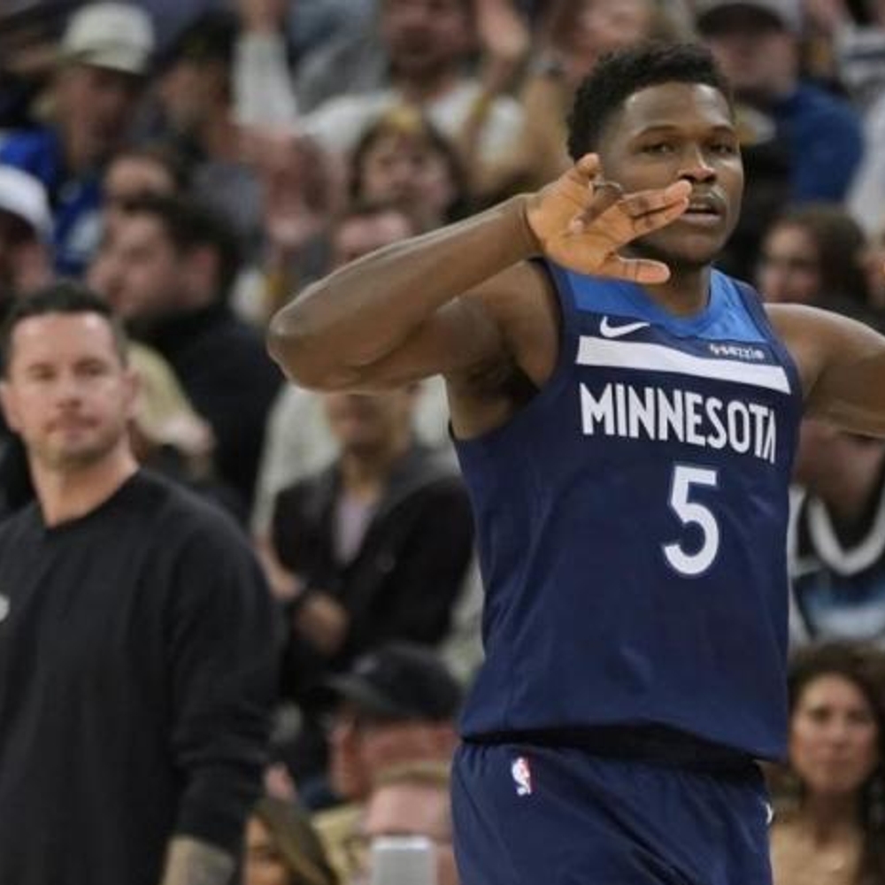 Con 29 puntos de Edward, Minnesota toma ventaja en la serie ante los Lakers