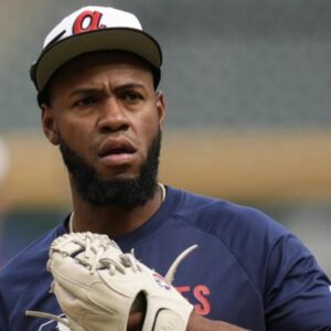 Bravos adquieren a Alex Verdugo y envían a Bryan De La Cruz