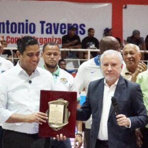 Los Trenes superan a Calero en inicio semifinal torneo ABASADO