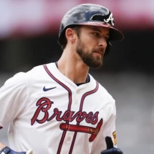 Eli White da jonrón de tres en la octava y los Bravos vencen 4-1 a los Cardenales