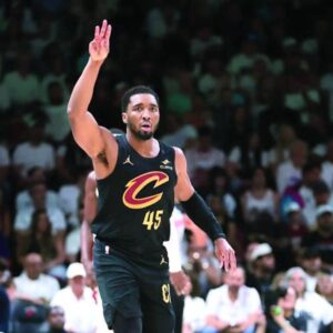 Los Cavaliers aplastan al Heat y avanzan a la siguiente ronda