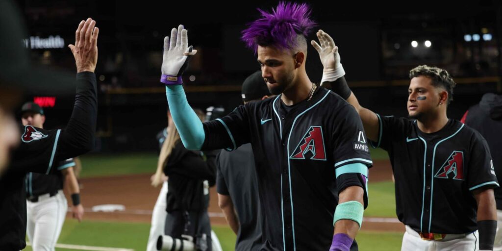 Gurriel Jr. define increíble remontada de D-backs sobre Cerveceros