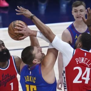 Denver-superan-con-facilidad-a-Los-Angeles-y-llegan-a-segunda-ronda-de-la-postemporada_.jpg