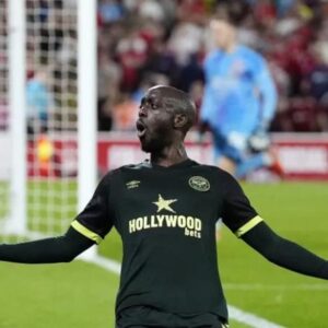Nottingham-cae-ante-Brentford-y-complica-su-aspiracion-de-Champions_.jpg
