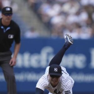 Anthony Volpe queda fuera del partido entre Yankees ante Rays por lesión en el hombro izquierdo