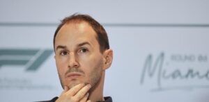 Renuncia de Oliver Oakes al equipo de F1 Alpine se produjo días después de lío legal de su hermano