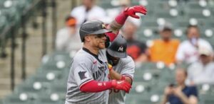 Mellizos de Minnesota extienden a 9 su racha de triunfos al vencer a los Orioles en primer juego