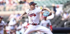 Con 6 sólidas entradas de Smith-Shawver, Bravos vencen 5-2 a Nacionales
