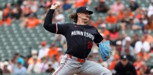 Chris Paddack lanza siete sólidas entradas y los Mellizos extienden a 11 su racha de triunfos