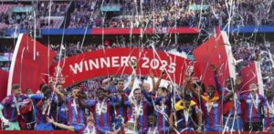 Crystal Palace sorprende y conquista la Copa FA al vencer 1-0 al City en la final