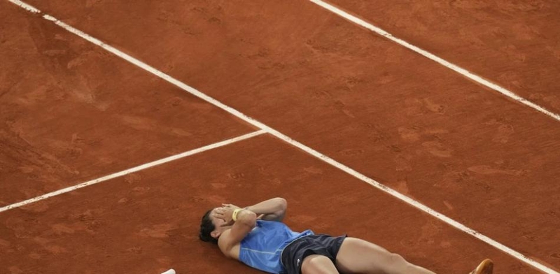 Lois Boisson sorprende y avanza a semis ante Gauff, Sinner gana en el Abierto de Francia