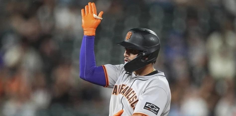 Adames batea de 4-3 con jonrón, Gigantes remontan de nuevo y vencen a Rockies para hilar 7mo triunfo