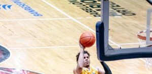 Omar Silverio lidera la ofensiva con 19 puntos y los Metros avanzan a la final de la LNB