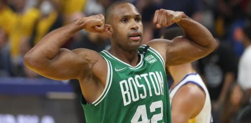 Firma de Al Horford con Warriors estaría atada al agente libre Jonathan Kuminga