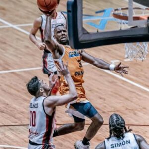 Metros castigan a Indios y empatan serie semifinal 1-1