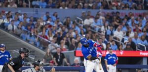 Vladimir Guerrero Jr. conduce victoria de Azulejos sobre Yanquis
