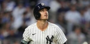 Bellinger conecta 3 jonrones, Rodón lanza ocho en blanco y Yankees apalean a los Cubs 11-0