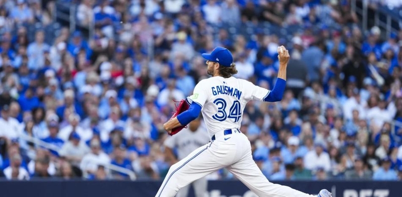 Doble de Bichette conduce Azulejos a superar a los Yanquis
