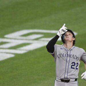 Rockies ganan 6-5 a Orioles con jonrón de Tovar en la 8va