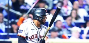 Dominic Smith conecta sencillo en la décima y decide triunfo