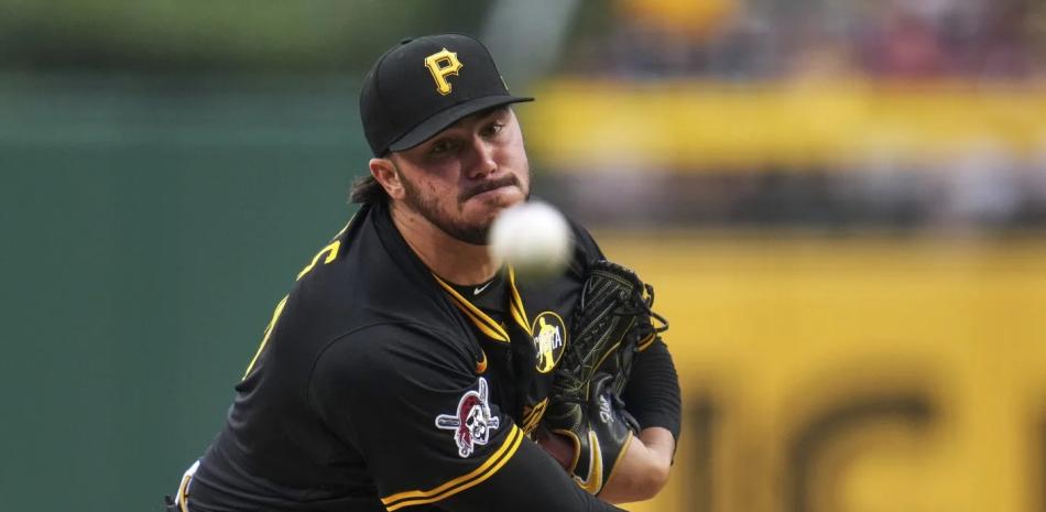 Skenes poncha a 8 en 6 entradas en blanco y los Piratas vencen a los Rojos 7-0