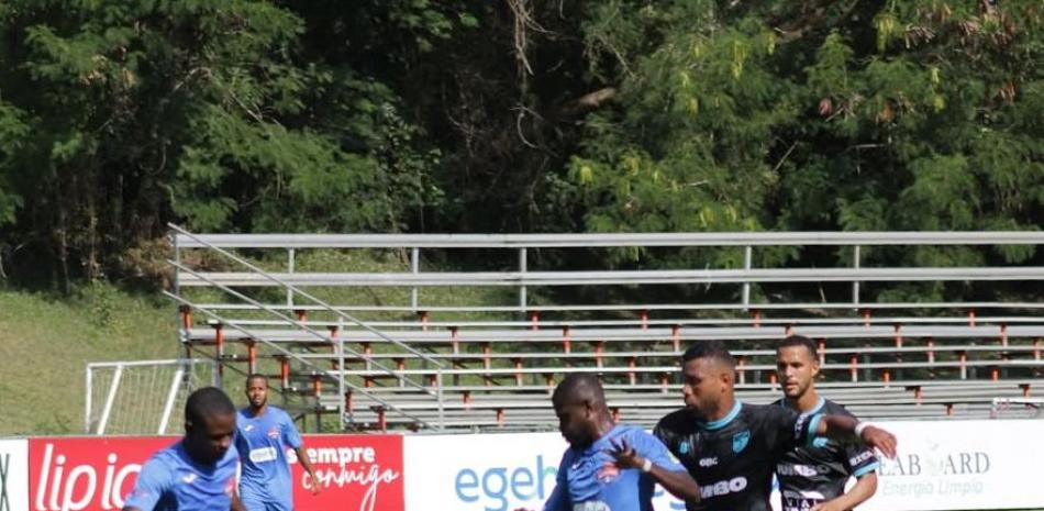 Salcedo FC y el Atlético Vega Real ganan en jornada 1 LDF