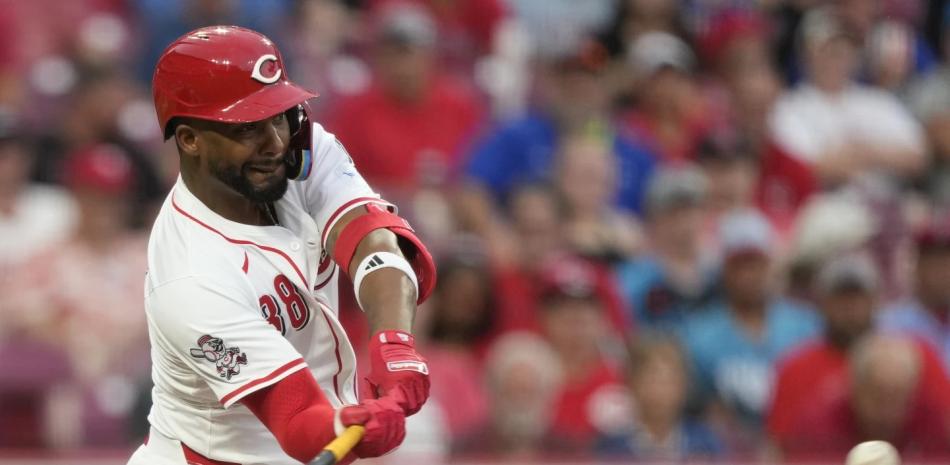 Miguel Andújar vuelve a jonronear y Cincinnati derrota
