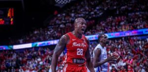Puerto Rico vuelve a derrotar a la Selección Dominicana de Baloncesto en los minutos finales