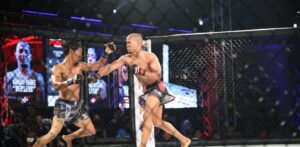 Flash, el velocista Samurai, debuta con knockout Técnico en la MMA dominicana