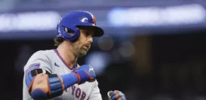 Vientos y McNeil son los héroes en ofensiva de los Mets sobre Bravos
