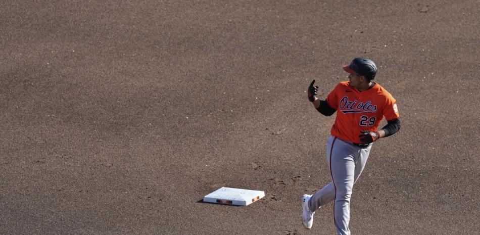 Samuel Basallo da su primer cuadrangular en MLB y los Orioles ganan