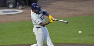 Junior Caminero llega a 40 jonrones y 100 RBI; Cal Raleigh pega el 51