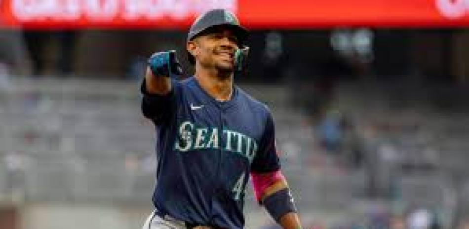 Julio Rodríguez batea dos jonrones y llega a 30 en la campaña