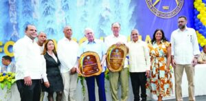 El club Mauricio Báez reconoce la trayectoria de la familia Bonetti