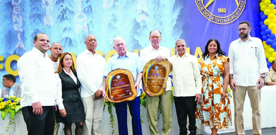 El club Mauricio Báez reconoce la trayectoria de la familia Bonetti