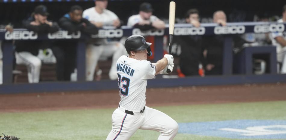 Wagaman, Edwards y López llevan a Marlins a triunfo de 8-3 sobre Nacionales